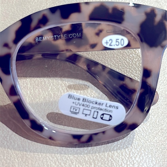 Reader Glasses wide Framed +2.50 - Picture 2 of 4